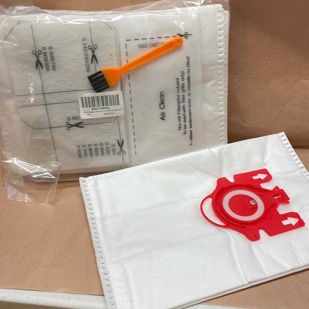 NIB Miele 8 Pack Air Clean Vacuum Cleaner Air Filters/Dust Bags Red
